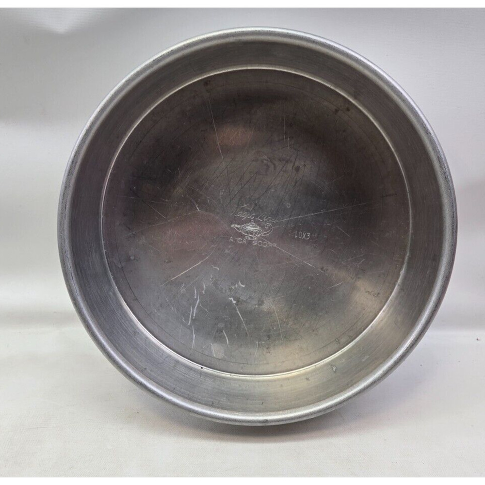 Magic Line 10x3 Round Aluminum Cake Pan Flared Lip Vintage L.A. C.A. 90037